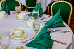 Linen and Skirting