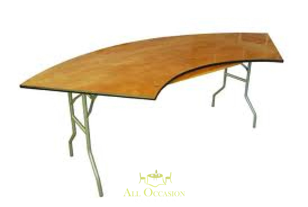 Serpentine table for rent, ideal for events, parties, and weddings in Corona, CA. Available through Corona party rentals.