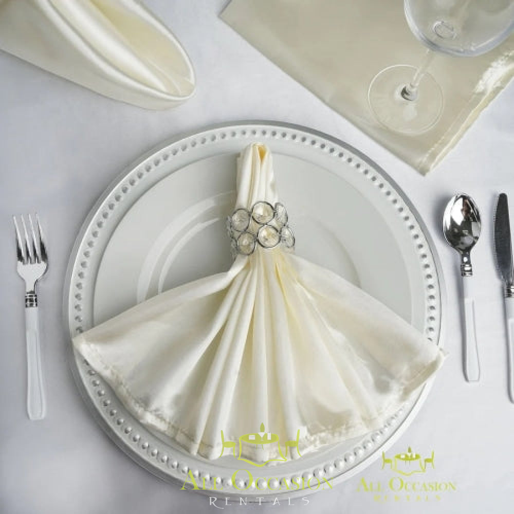 Satin Napkins Ivery.