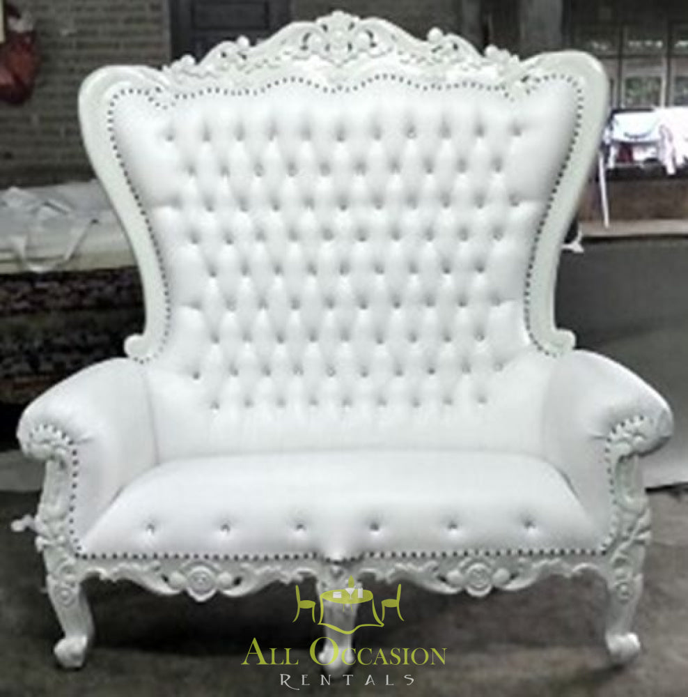 THRONE LOVESEAT WHITE.