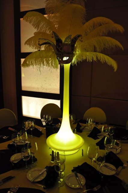 Feathers Centerpieces FCP-18